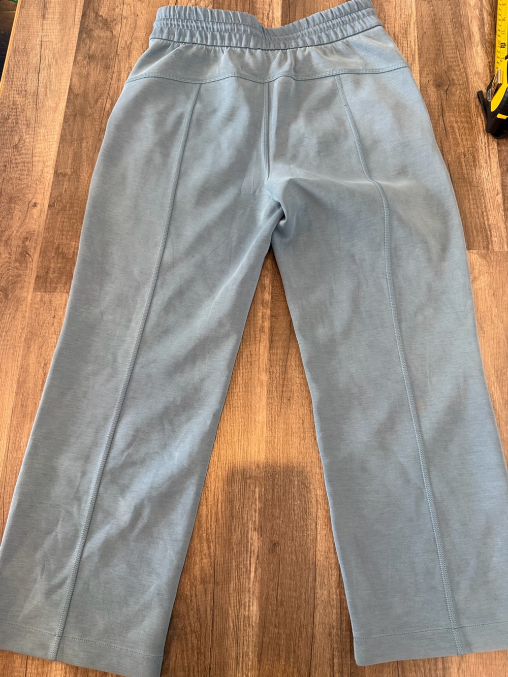 Lululemon Softstreme High-Rise Wide-Leg
Cropped Pant women’s size 4 baby blue - Picture 5 of 9